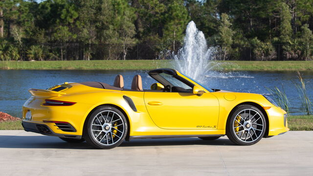 2018 Porsche 911 Turbo S Cabriolet