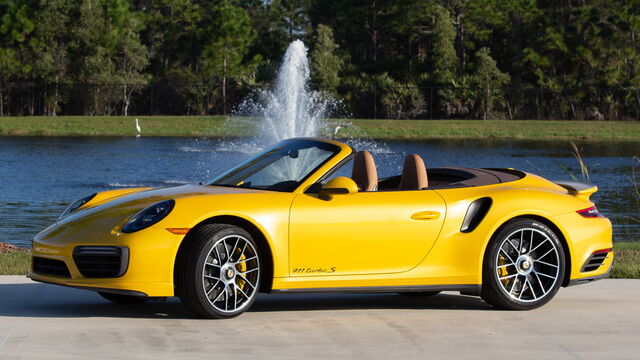 2018 Porsche 911 Turbo S Cabriolet