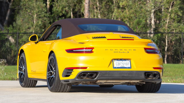 2018 Porsche 911 Turbo S Cabriolet