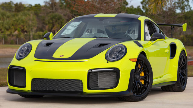 2018 Porsche GT2 RS Weissach Package 