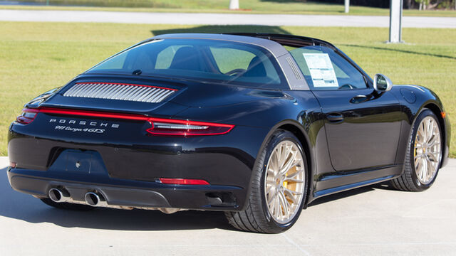 2019 Porsche 911 Targa 4 GTS 