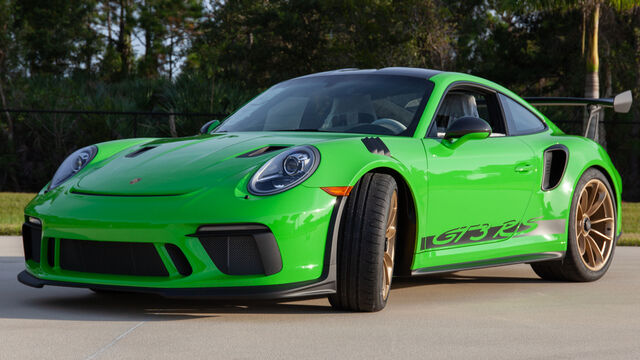 2019 Porsche GT3 RS Weissach Edition 