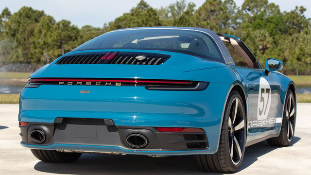 2021 Porsche 911 Targa 4S Heritage Design Edition