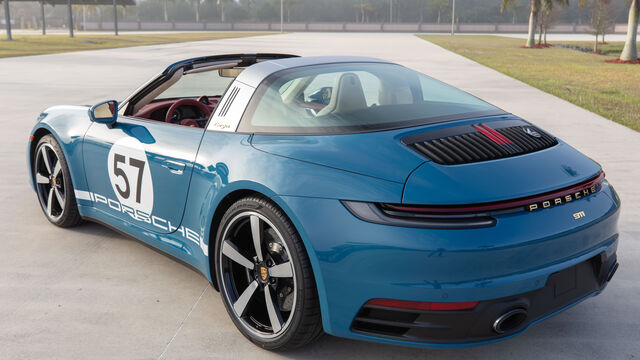 2021 Porsche 911 Targa 4S Heritage Design Edition