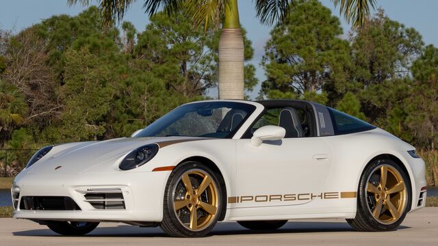 2021 Porsche 911 Targa 4S Heritage Design Edition