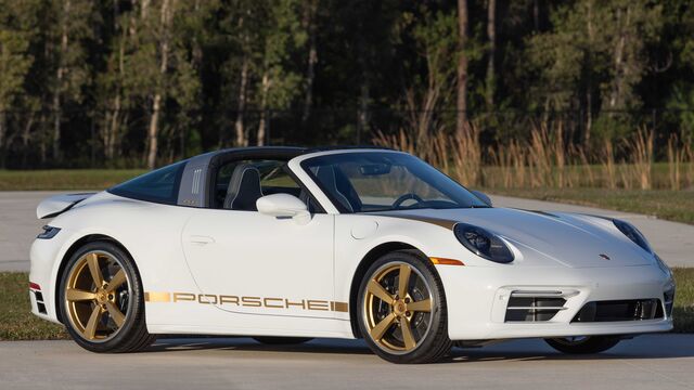 2021 Porsche 911 Targa 4S Heritage Design Edition