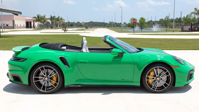 2021 Porsche 911 Turbo S Cabriolet