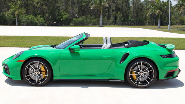 2021 Porsche 911 Turbo S Cabriolet