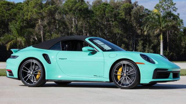 2021 Porsche 911 Turbo S Cabriolet