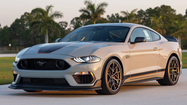 2022 Ford Mustang Mach 1