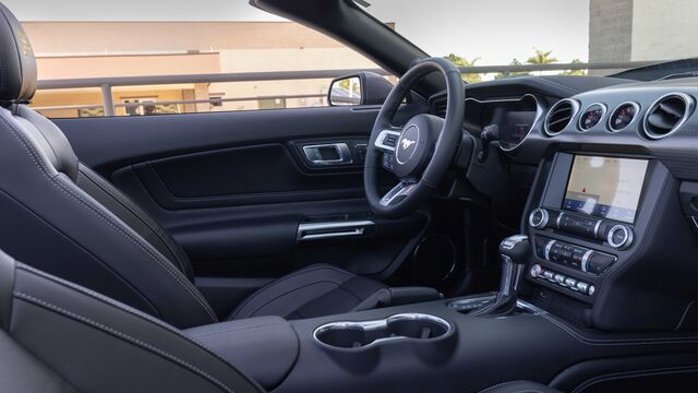2022 Ford Shelby Mustang GT-H 