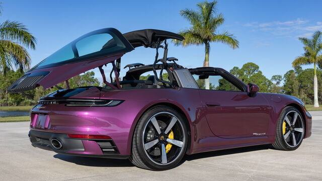 2022 Porsche 911 Targa 4S