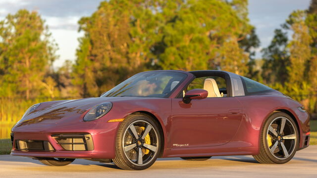 2022 Porsche 911 Targa 4S