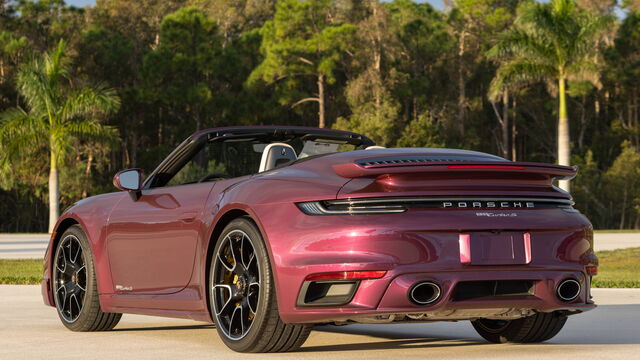 2022 Porsche 911 Turbo S Cabriolet