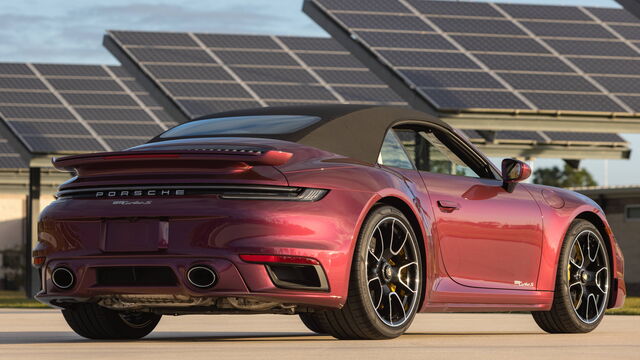 2022 Porsche 911 Turbo S Cabriolet