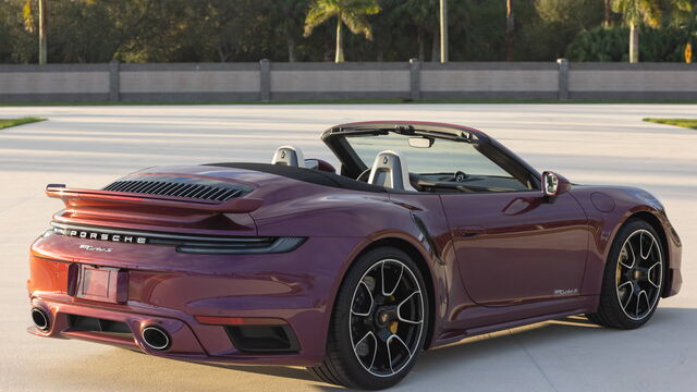 2022 Porsche 911 Turbo S Cabriolet