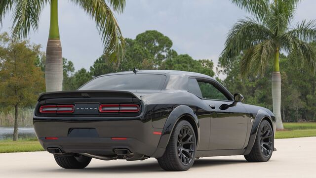 2023 Dodge Challenger SRT Hellcat Widebody Jailbreak