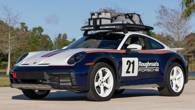 2023 Porsche 911 Dakar