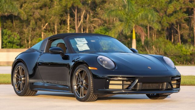 2023 Porsche 911 Edition 50 Years Design