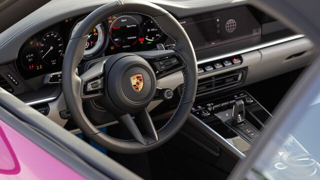 2023 Porsche 911 Turbo S Cabriolet