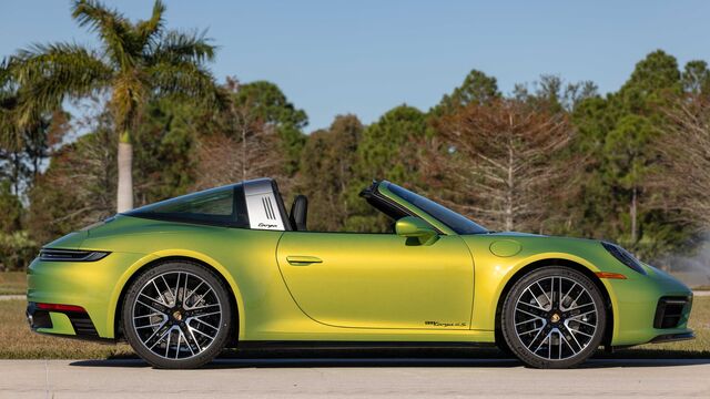 2024 Porsche 911 Targa 4S
