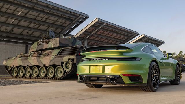 2024 Porsche 911 Turbo S Coupe