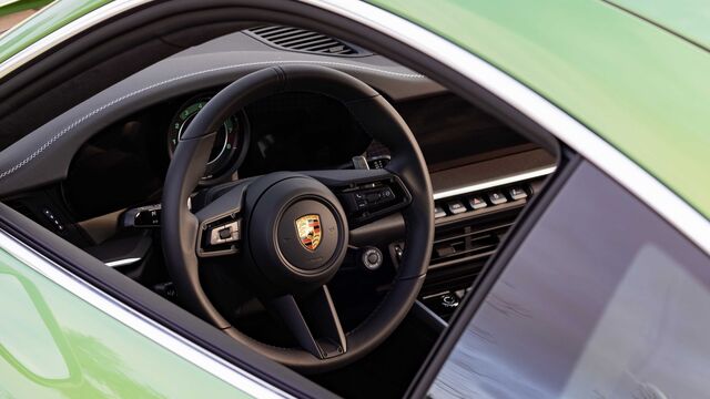 2024 Porsche 911 Turbo S Coupe