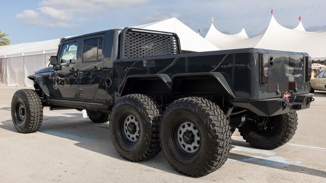 2024 Barrett Jackson West Palm Beach