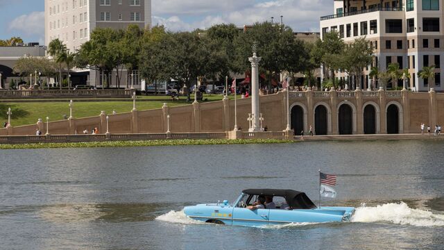 2025 Lake Mirror Concours 