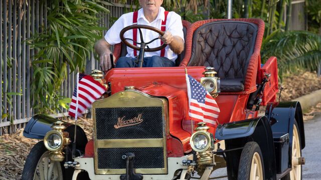 2025 Lake Mirror Concours 