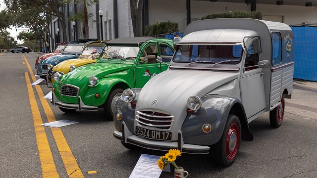 2025 Lake Mirror Concours 