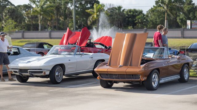 Cape Kennedy Corvette Club Car Show