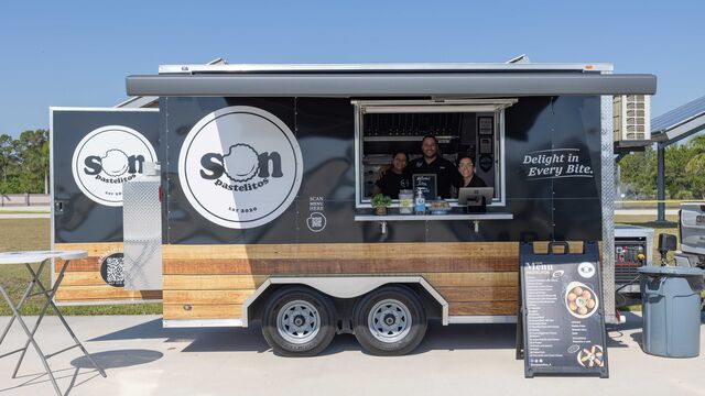 Electric Vehicle Earth Day Car Show