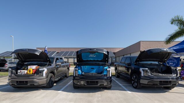 Electric Vehicle Earth Day Car Show