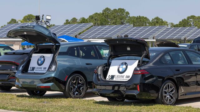 Electric Vehicle Earth Day Car Show