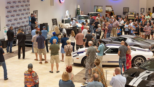 FIT and its Society of Automotive Engineers Fundraiser