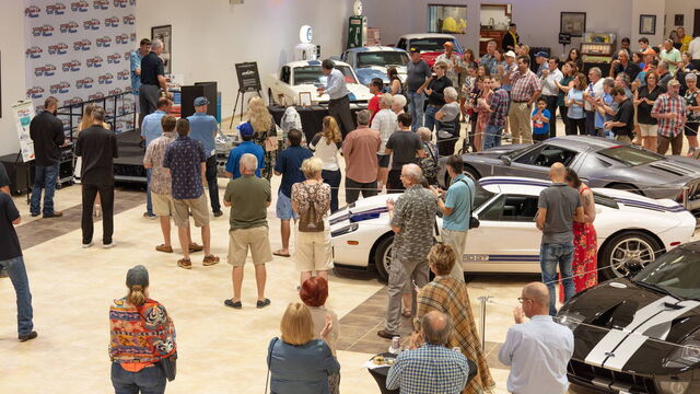 FIT and its Society of Automotive Engineers Fundraiser