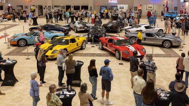 H.A.L.O No Kill Pet Shelter Fundraiser