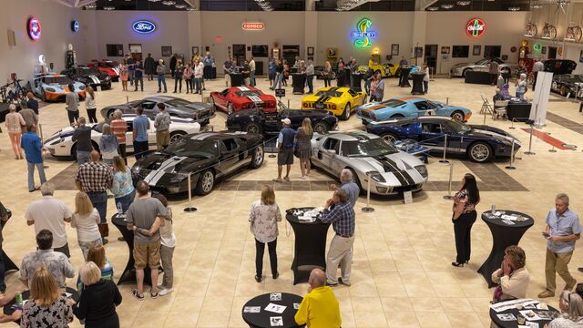 H.A.L.O No Kill Pet Shelter Fundraiser