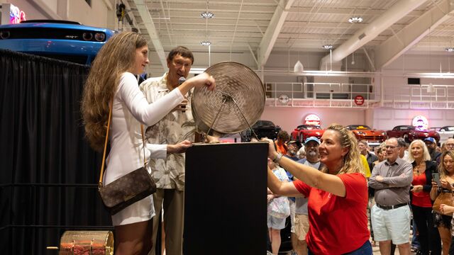 Helping Seniors 2023