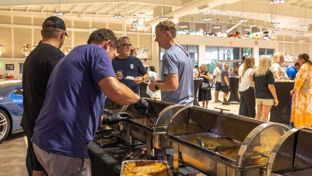 Jingle Jet's Evening With Cars