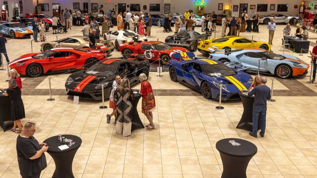 Jingle Jet's Evening With Cars