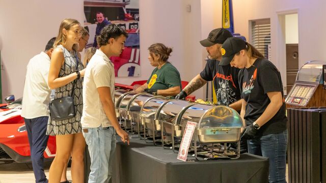 Jingle Jet's Evening With Cars