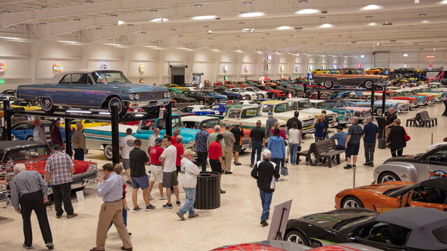 Mid Florida Auto Show & Lake Mirror Concours Tour