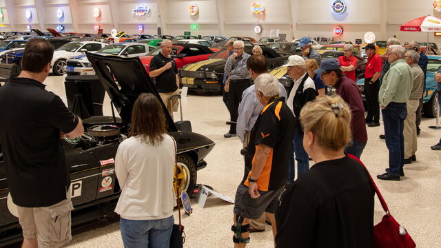 Mid Florida Auto Show & Lake Mirror Concours Tour