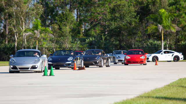 Getting crowded with Porsches