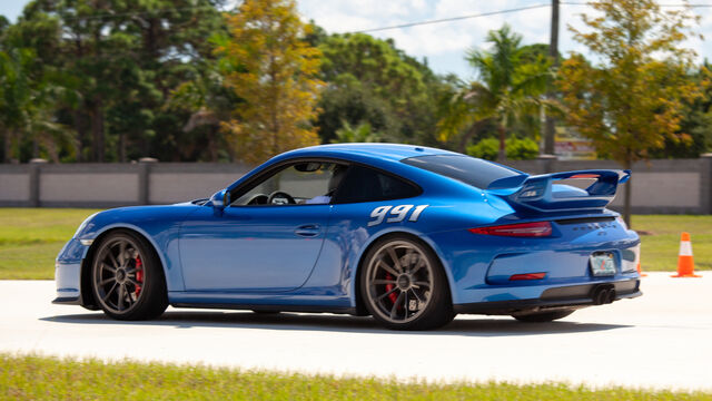 Blue 991 Porsche