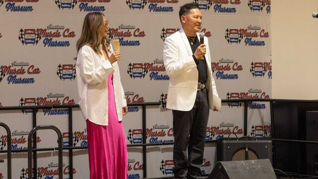 Robert Kantor Guitar Unveiling