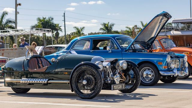 Satellite Beach Lions Club Car Show