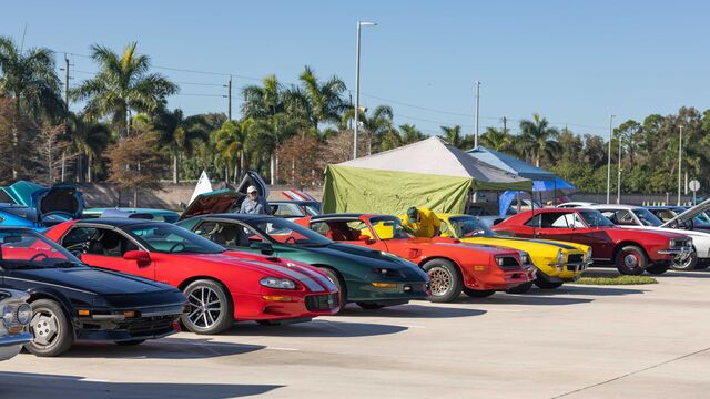 Satellite Beach Lions Club Car Show